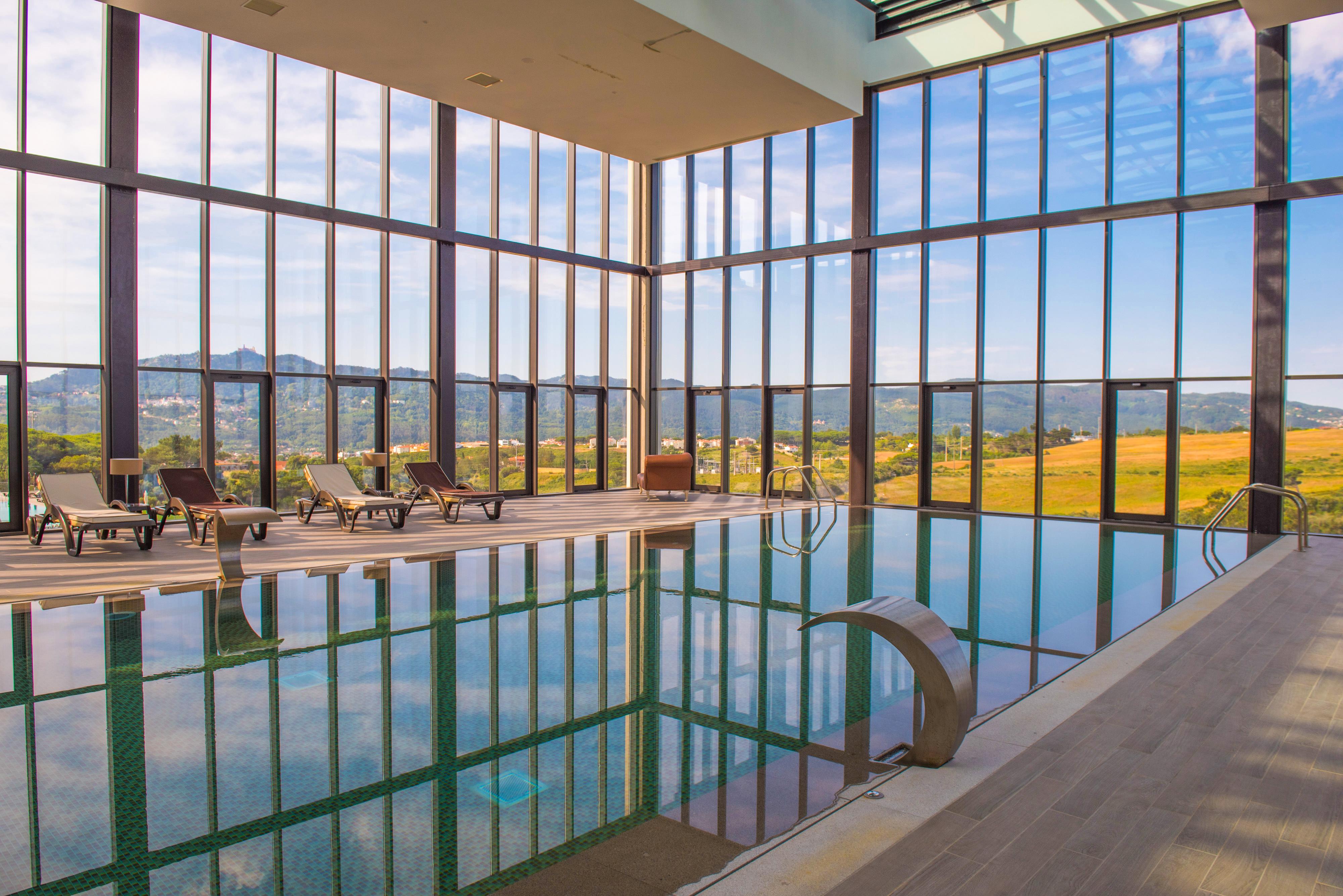 Vila Gale Sintra Zewnętrze zdjęcie The indoor pool at the Hotel